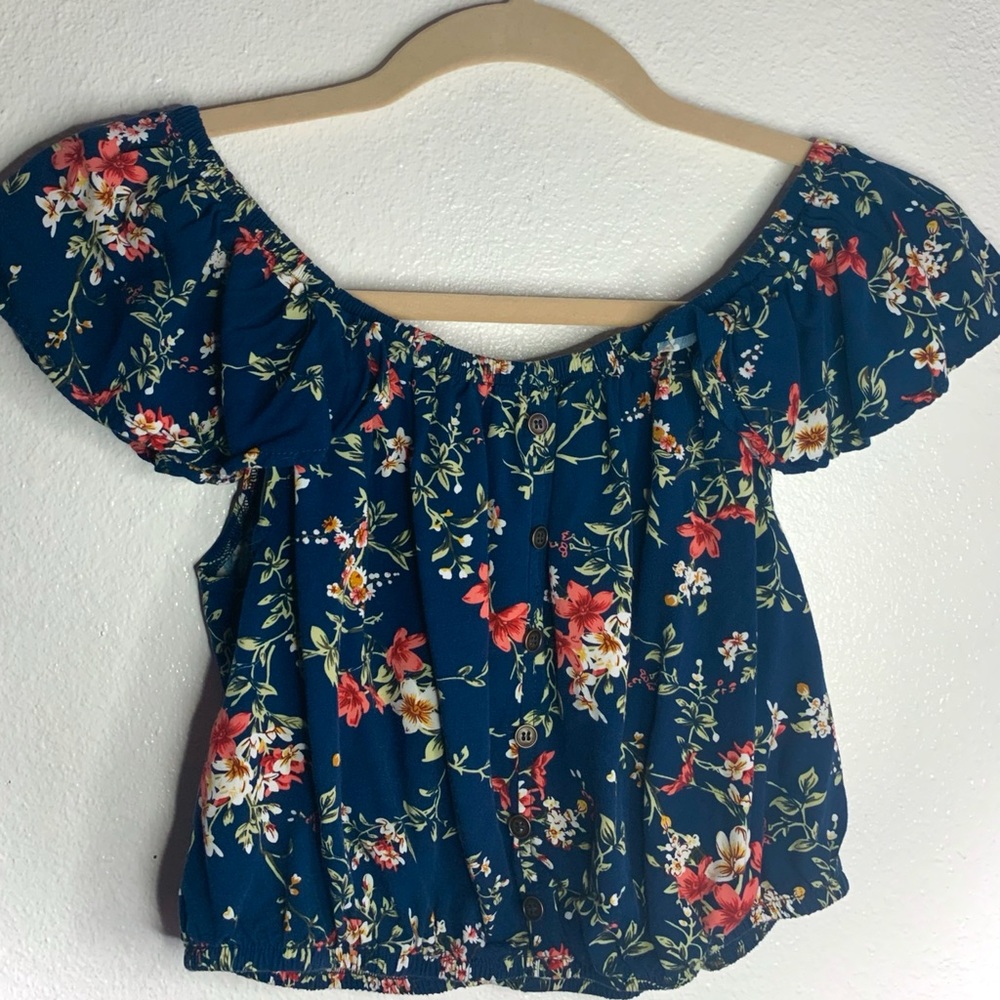 Target- Xhilaration, Size- Small,